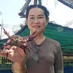 1.คุณศรีเพ็ญ-เจ้าของ-CRAB-HOUSE